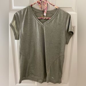 Mountain Hardwear Top